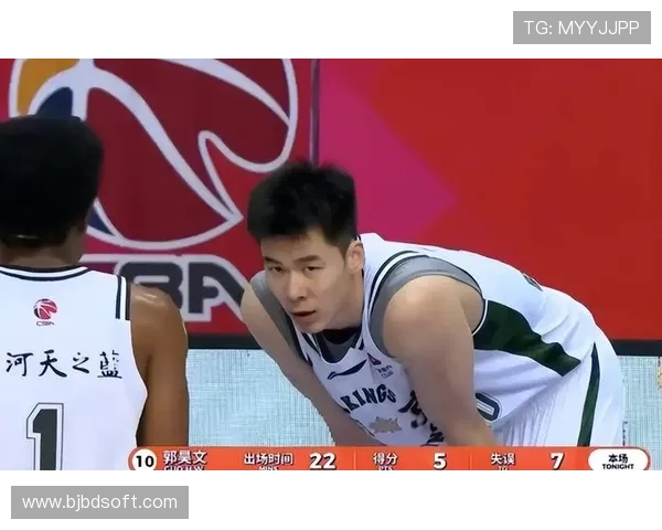 林庭谦25分领衔郭昊文爆发