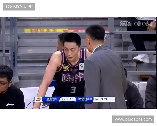 广东大胜四川 球员表现不一两人满分 广东大胜四川 球员表现不一两人满分